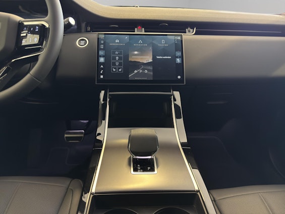 Vehicle image 6 Vehicle image 6