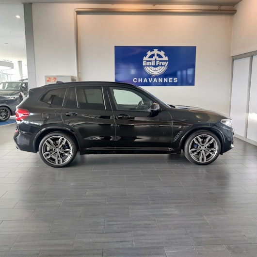 Vehicle image BMW X3
