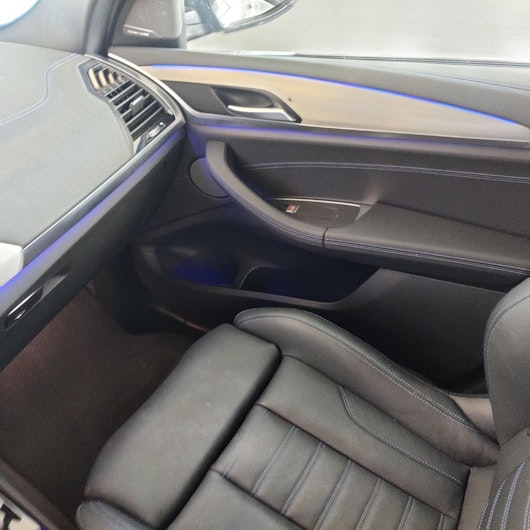 Vehicle image BMW X3