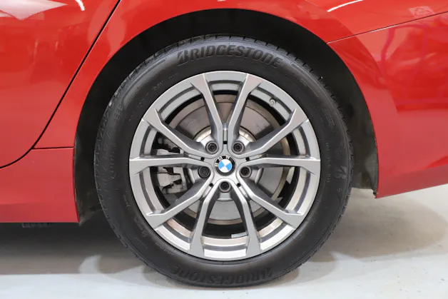 BMW 330e xDrive Touring