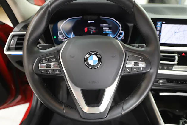 BMW 330e xDrive Touring