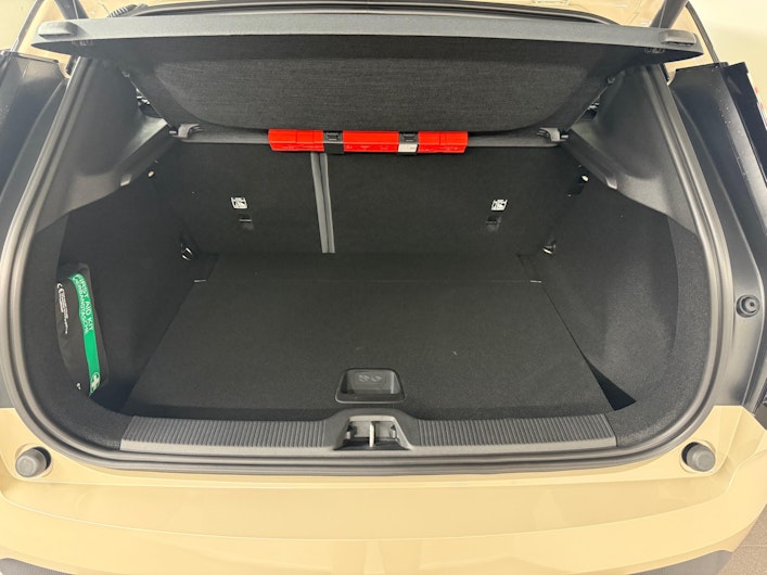 Vehicle image VOLVO EX 30