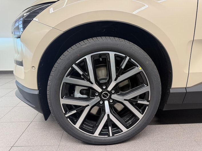 Vehicle image VOLVO EX 30