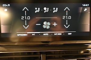 Vehicle image PEUGEOT 3008 1.2 PureTech GT Pack