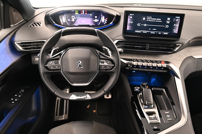 Vehicle image PEUGEOT 3008