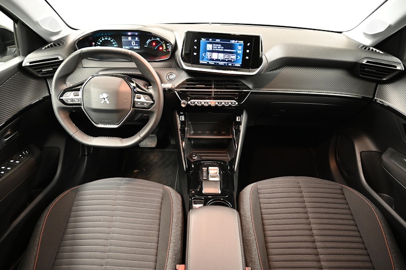 Vehicle image PEUGEOT 208