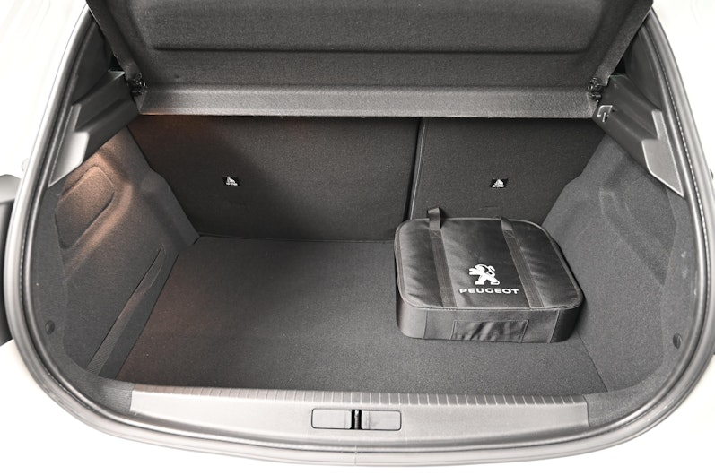 Vehicle image PEUGEOT 208