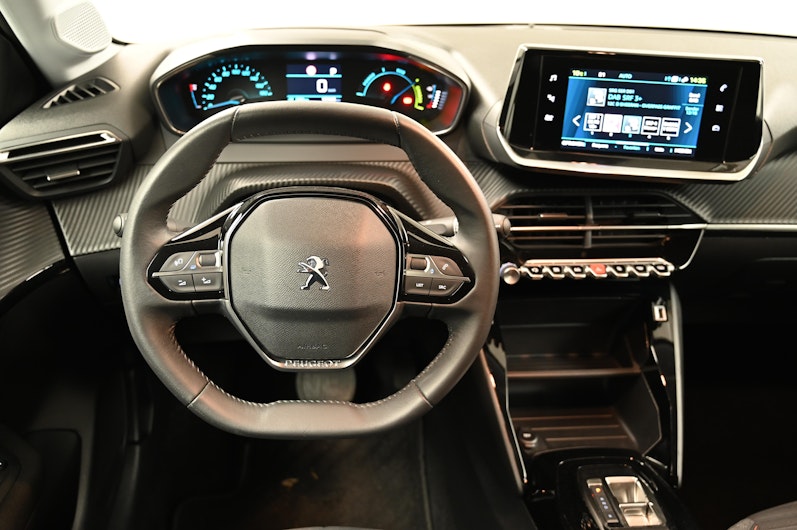 Vehicle image PEUGEOT 208