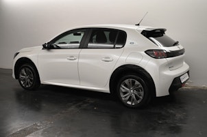 Vehicle image PEUGEOT 208 e-Active Pack