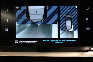 Vehicle image PEUGEOT 208 e-Active Pack