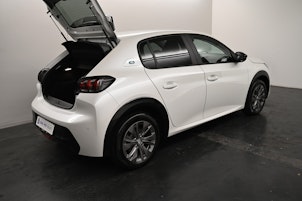 Vehicle image PEUGEOT 208 e-Active Pack
