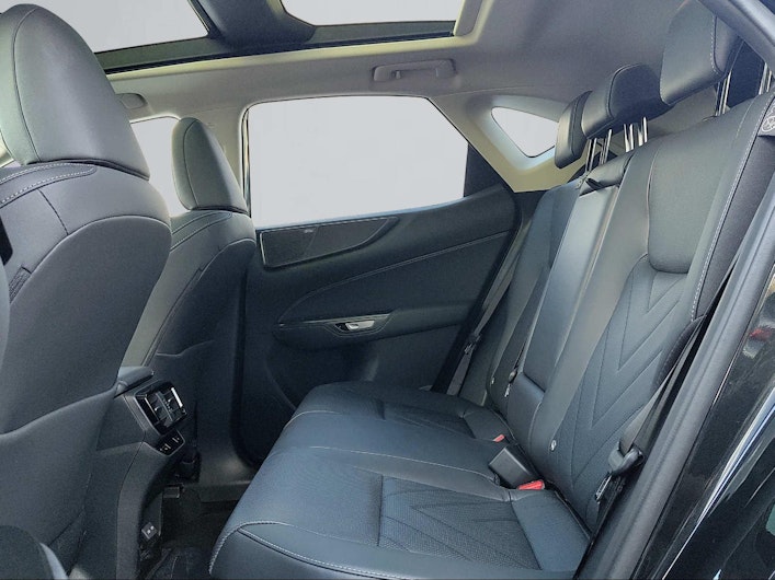 Vehicle image LEXUS NX