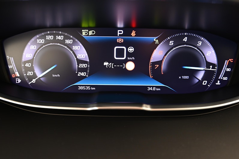 Vehicle image PEUGEOT 3008