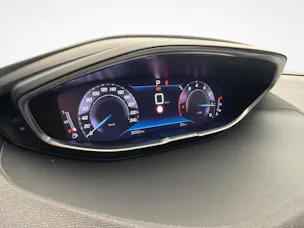 PEUGEOT 3008 1.2 PureTech GT Pack