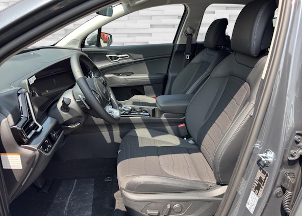 Vehicle image 4 Vehicle image 4