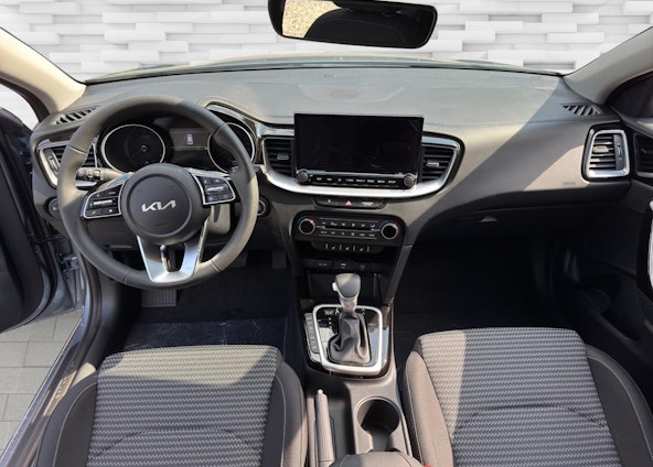 Vehicle image 5 Vehicle image 5