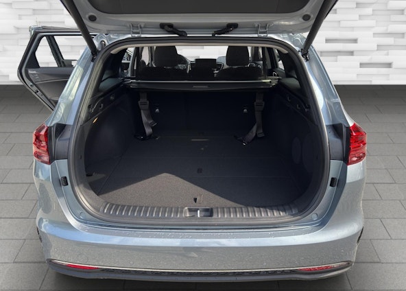 Vehicle image 6 Vehicle image 6