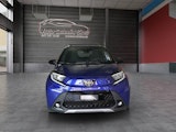 First vehicle image