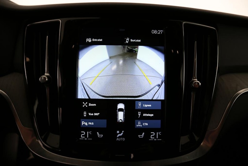 Vehicle image VOLVO V60