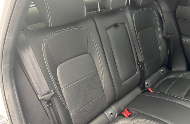 Vehicle image 15 Vehicle image 15