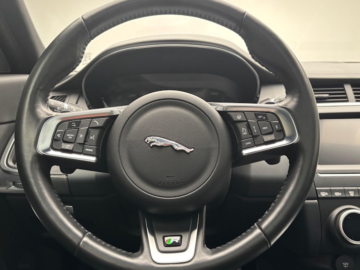 Vehicle image JAGUAR E-PACE