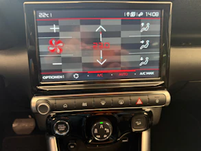 https://vehicle.imgix.net/3909310/cc06adae-9af6-475f-bfaa-2fae0578776e.jpg