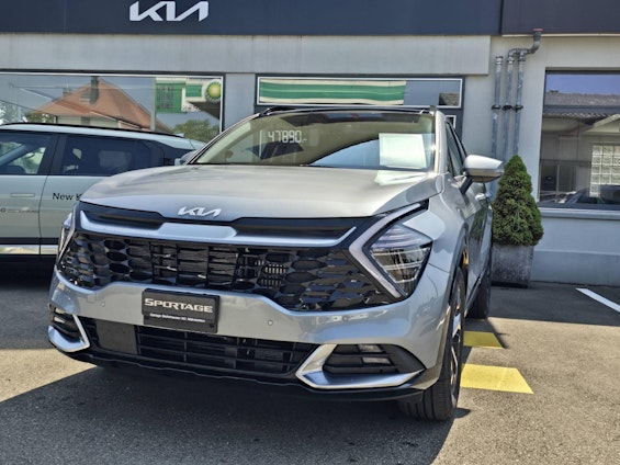 First vehicle image First vehicle image