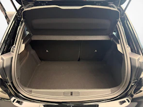 Fahrzeugbild PEUGEOT 208 1.2 Hybrid Style