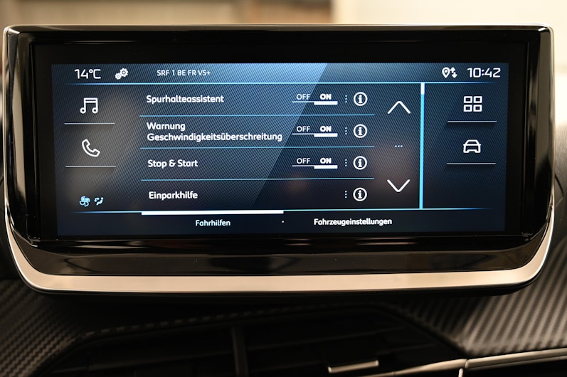 Vehicle image PEUGEOT 208