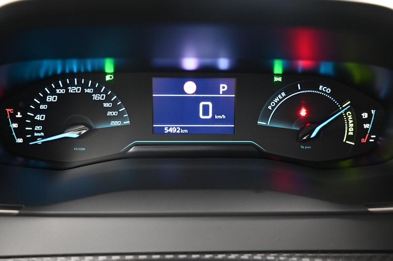 Vehicle image PEUGEOT 208