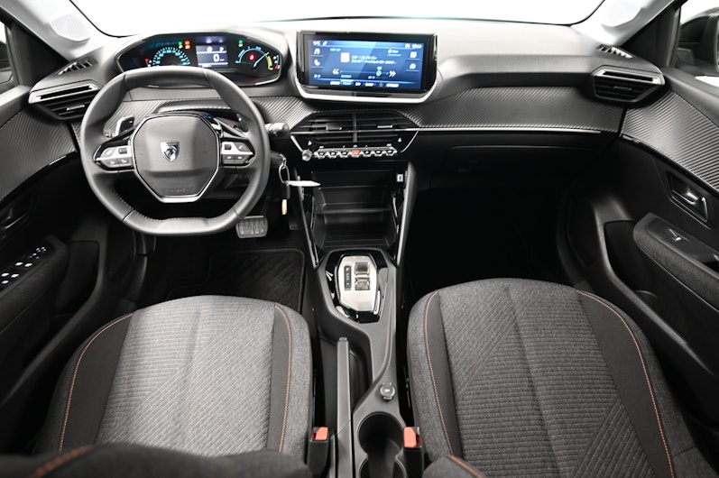 Vehicle image PEUGEOT 208