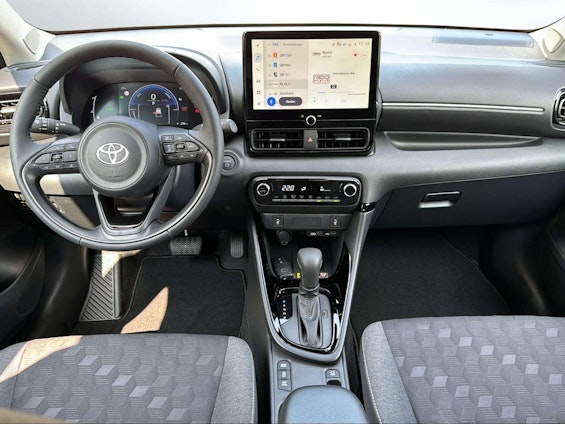 Vehicle image 6 Vehicle image 6