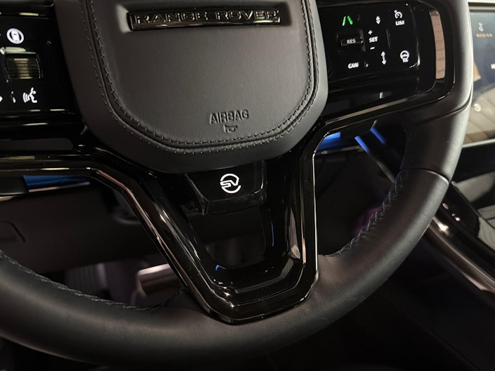 immagine del veicolo LAND ROVER RANGE ROVER SPORT