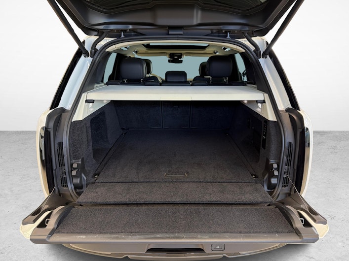 Vehicle image LAND ROVER RANGE ROVER