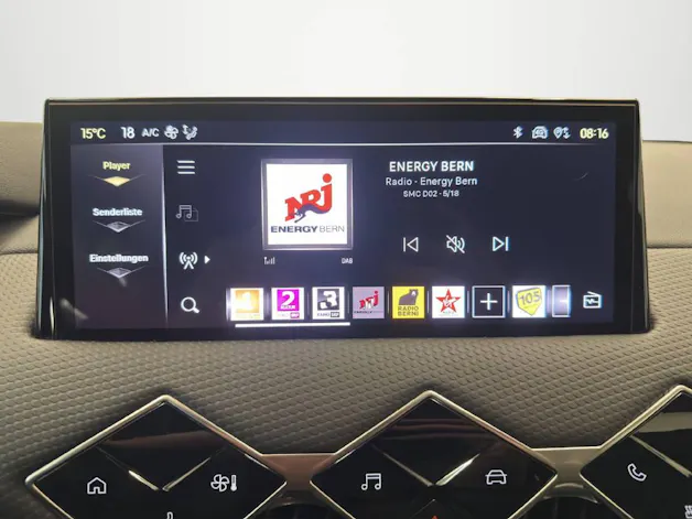 DS Automobiles 3 1.2 Hybrid Diva