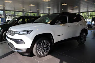 Jeep Compass 1.3 Summit 4xe