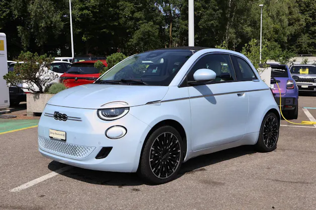 Fiat 500 Cabrio La Prima
