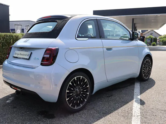 Fiat 500 Cabrio La Prima