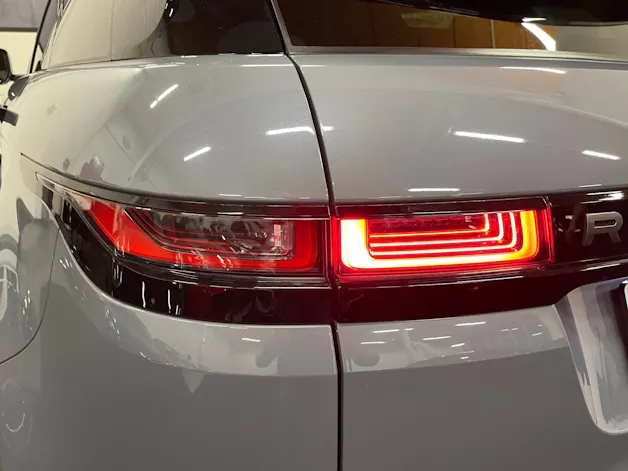 Land Rover Range Rover Evoque 2.0 T 250 First Edition