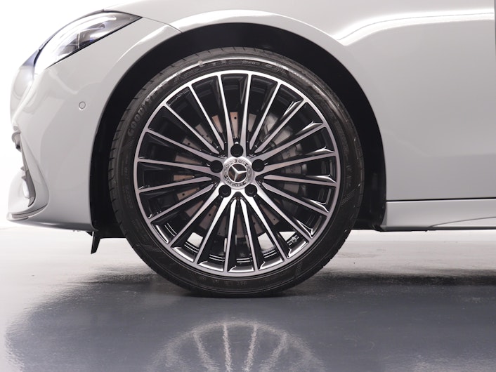 Vehicle image MERCEDES-BENZ C 220