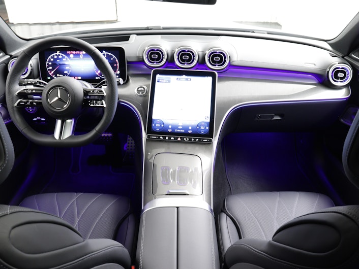 Vehicle image MERCEDES-BENZ C 220