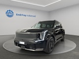 First vehicle image