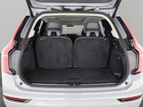 Vehicle image VOLVO XC90 2.0 T8 TE Ultra Dark eAWD