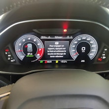 Fahrzeugbild AUDI Q3 2.0 45 TFSI S line quattro S-Tronic