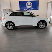 Fahrzeugbild AUDI Q3 2.0 45 TFSI S line quattro S-Tronic