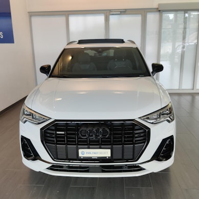 AUDI Q3 2.0 45 TFSI S line quattro S-Tronic 0 AUDI Q3 2.0 45 TFSI S line quattro S-Tronic 0