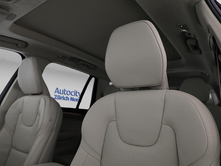 Vehicle image VOLVO XC90