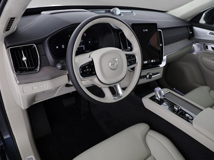 Vehicle image VOLVO XC90