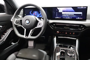 Vehicle image BMW 330d xDrive SAG Touring