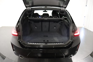 Vehicle image BMW 330d xDrive SAG Touring